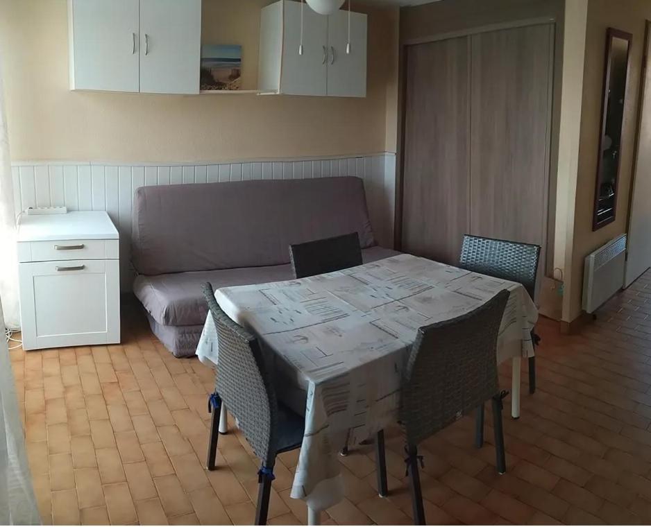 Appartement T2 Avec Piscine, Proche De La Plage Et Du Port Gruissan Exterior foto